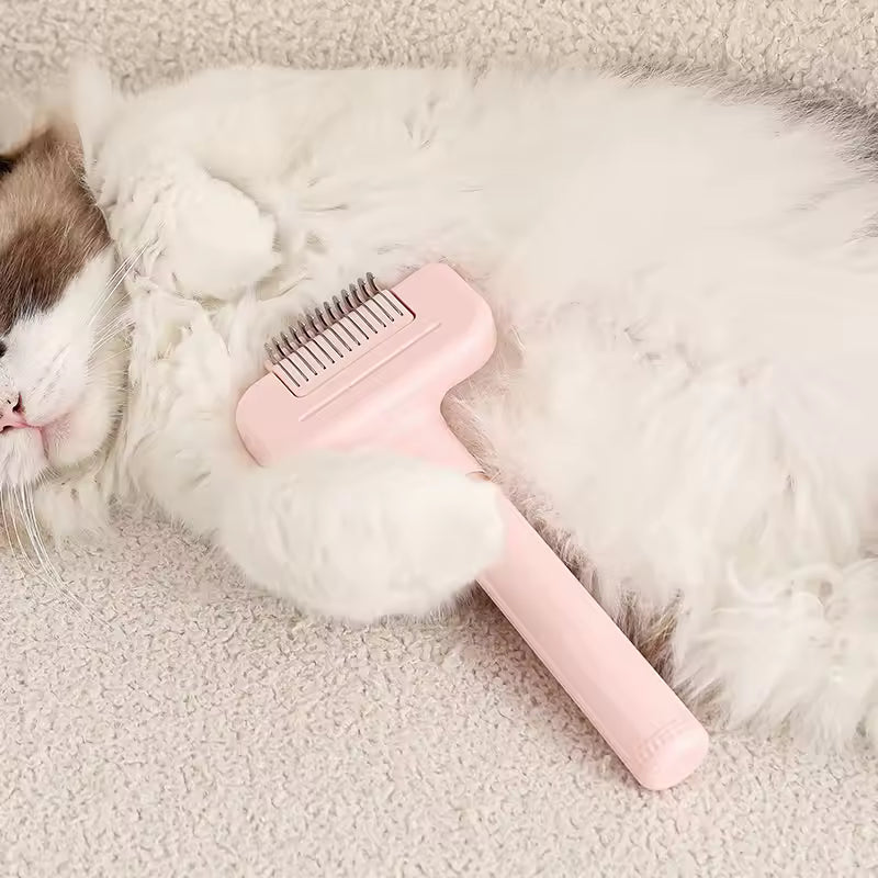 FurFresh™ 3-in-1 Spray Grooming Brush